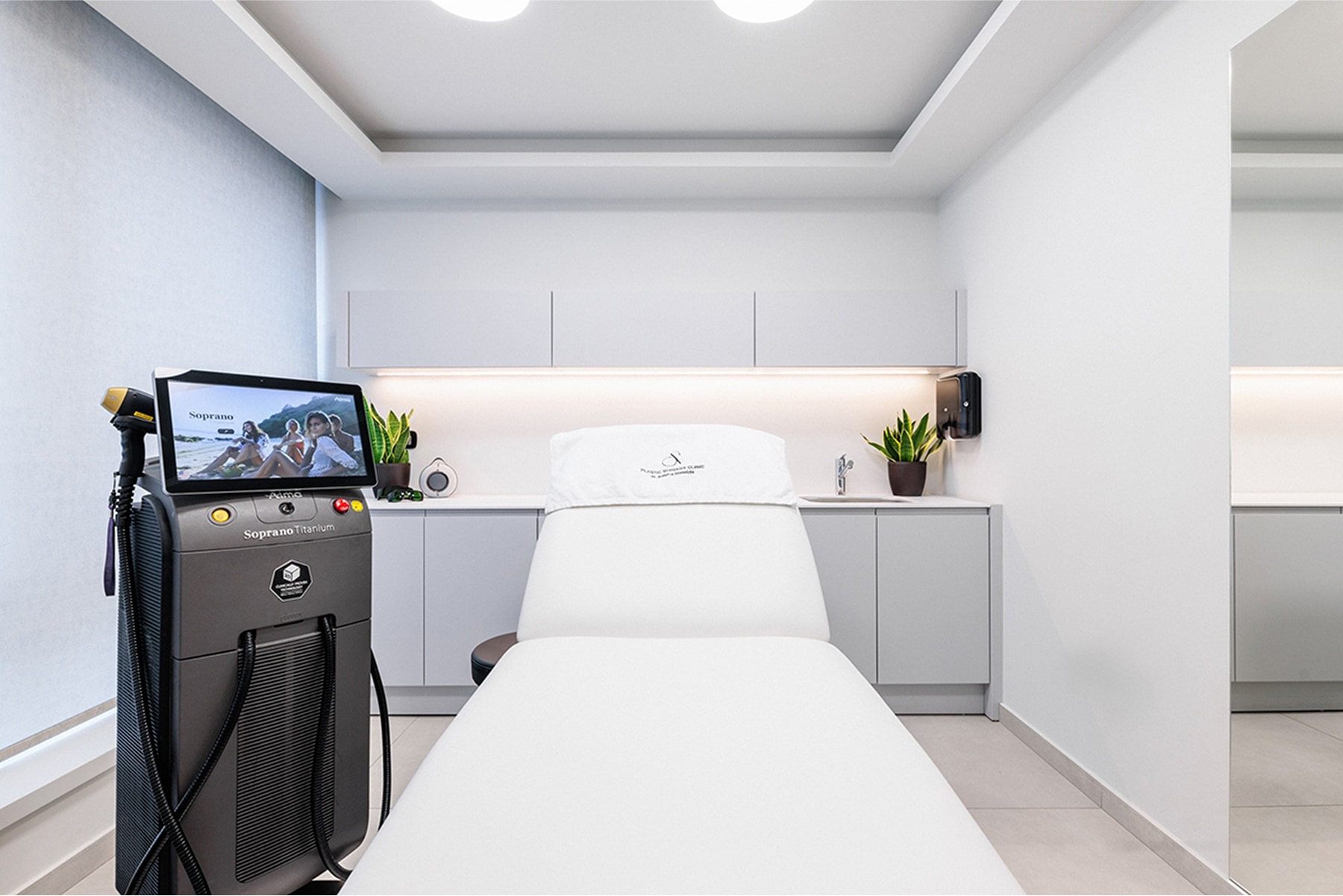 Plastic Surgery Clinic - Sotirios Ioannidis